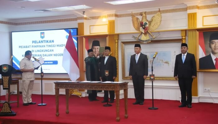 Lantik Tiga Pejabat Pimpinan Tinggi Madya, Mendagri Minta Pahami Tugas Masing-Masing