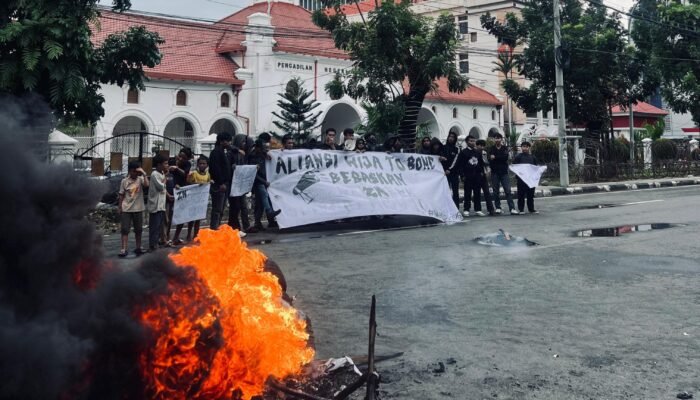 Aliansi Mahasiswa Wija To Bone Tolak Tuntutan Penjara untuk Zyair Musyaitir