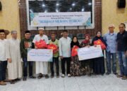 Komunitas Jemaah Subuh Nipa-Nipa dan Camat Manggala Berbagi Berkah dengan Kaum Duafah