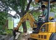 Atasi Banjir Tahunan di Manggala, Pemkot Makassar Turunkan Excavator Normalisasi Drainase Blok 10