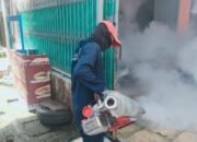 Dinkes Makassar Lakukan Penyemprotan Yamuk DBD di Kelurahan Maccini Parang