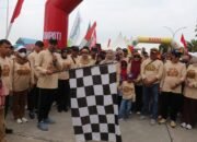 Ribuan Warga Tumpah Ruah di Jalan Sehat HUT ke-27 Luwu Utara