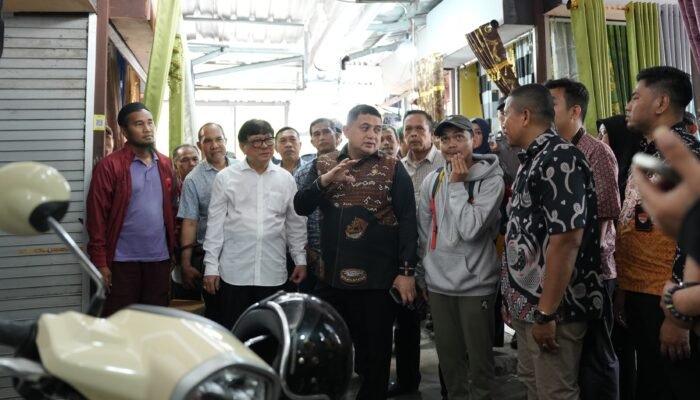 Wali Kota Makassar Tinjau Pasar Sentral, Siapkan Konsep Revitalisasi untuk Hidupkan Kembali Ekonomi Rakyat