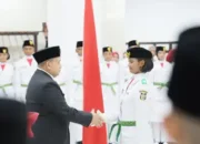 Walikota Makassar Kukuhkan Paskibra Tahun 2025