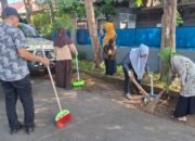 Jumat Bersih UPT SPF SMPN 23 Makassar, Wujud Dukungan Gerakan Indonesia Asri
