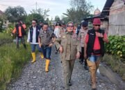Bersama Bupati, Deputi BNPB Datangi Desa yang Terendam dan Dengarkan Harapan Warga