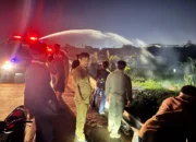 Camat Panakkukang Turun Langsung Saat Asap Tebal Selimuti Pengendara di Jalan Leimena, Aduan Warga Di Respon Cepat