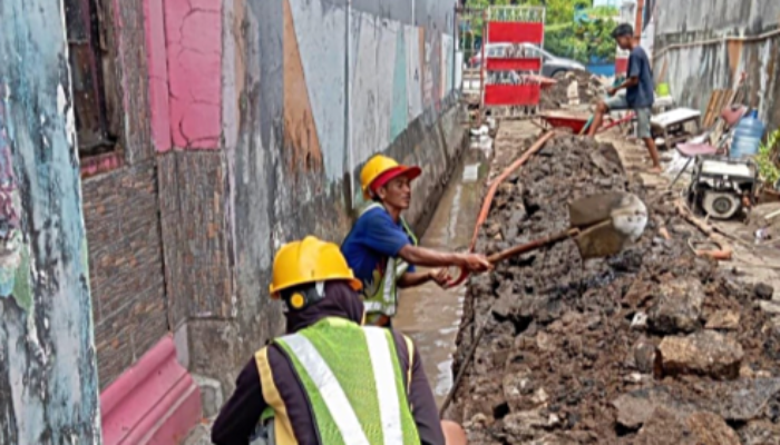 Pemkot Makassar Tingkatkan Infrastruktur Pongtiku, Jalan dan Drainase Kini Mulai Diperbaiki